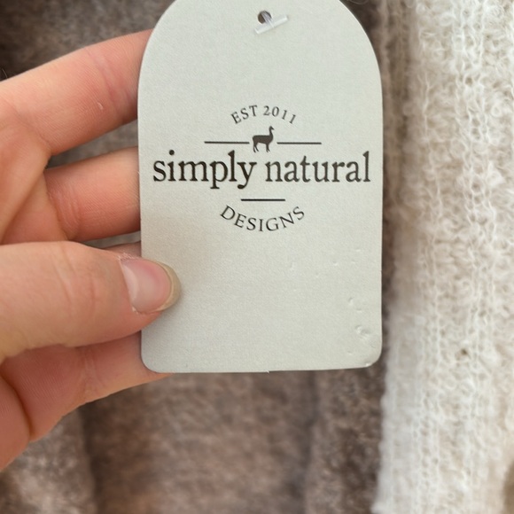 NWT. Multi style cardigan, alpaca wool - Picture 7 of 8